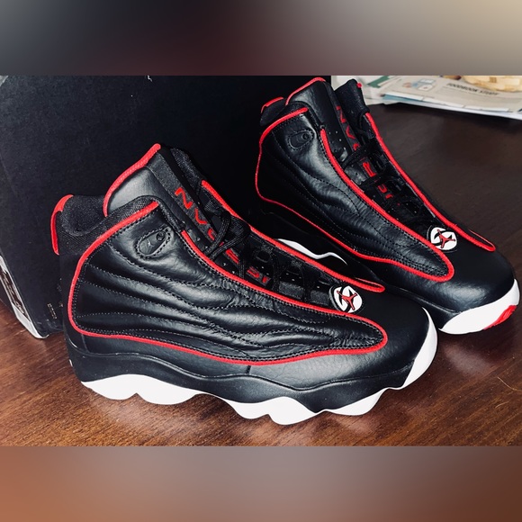 BRAND NEW JORDAN PRO STRONG (GS) - Picture 4 of 7